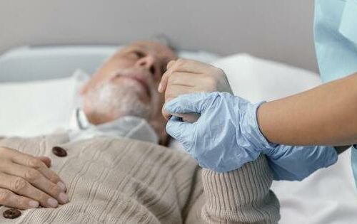 Soins palliatifs à domicile Soins palliatifs à domicile