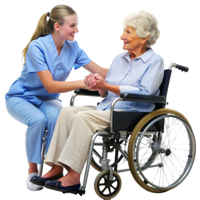 Infirmière de Central Infi Bruxelles tenant la main d'une dame âgée souriante en fauteuil roulant.